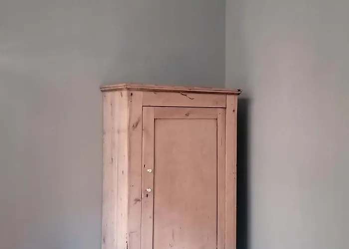 Spacious 75sqm Art Nouveau District Gem