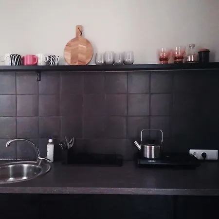 Spacious 75sqm Art Nouveau District Gem